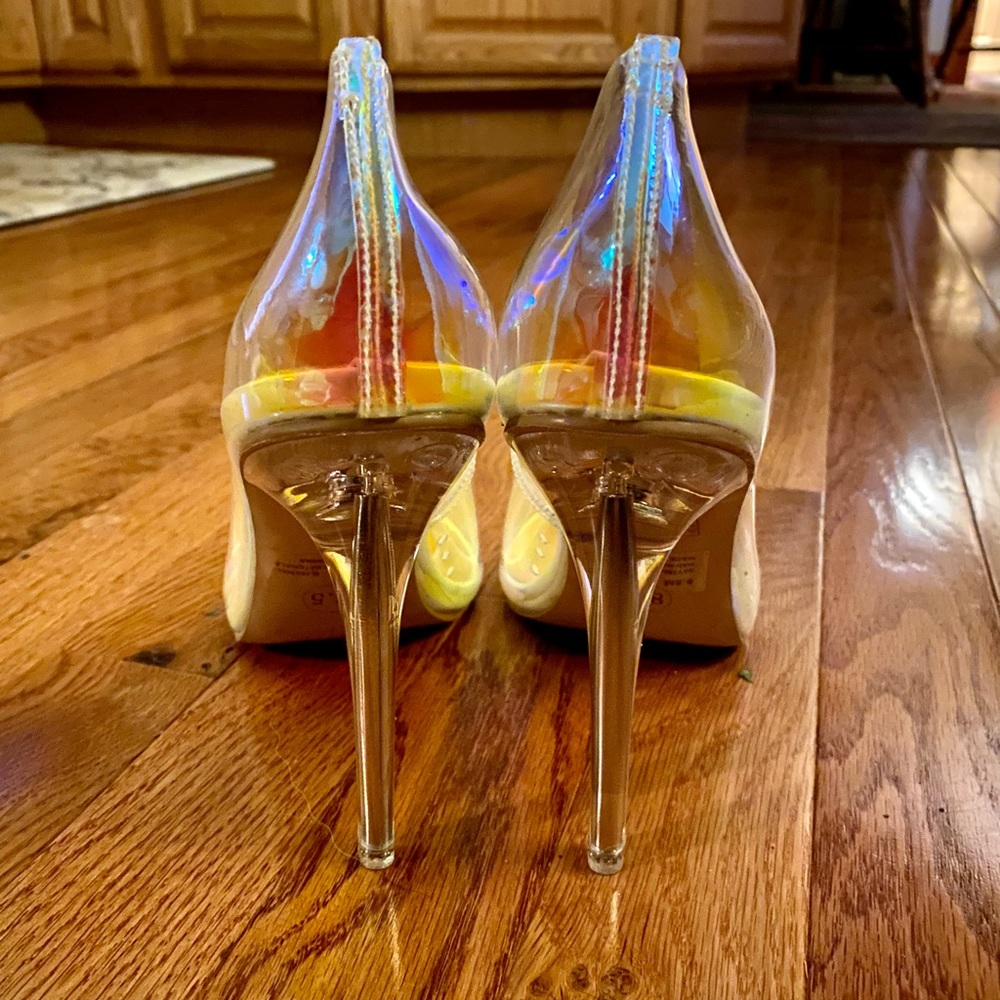 💎Miami Doll Translucent High Heel Pump💎 - Picture 4 of 5